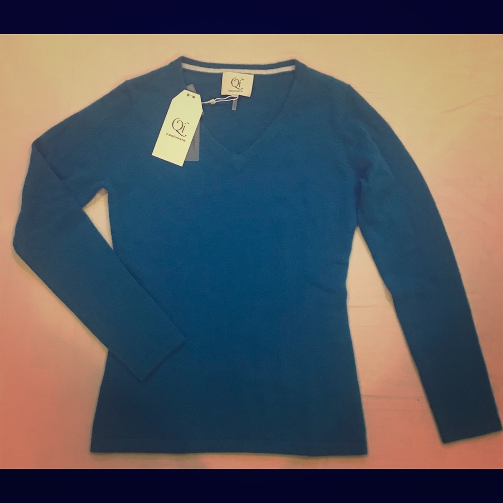 Qi Cashmere V-neck Sweater. Teal. PXS.